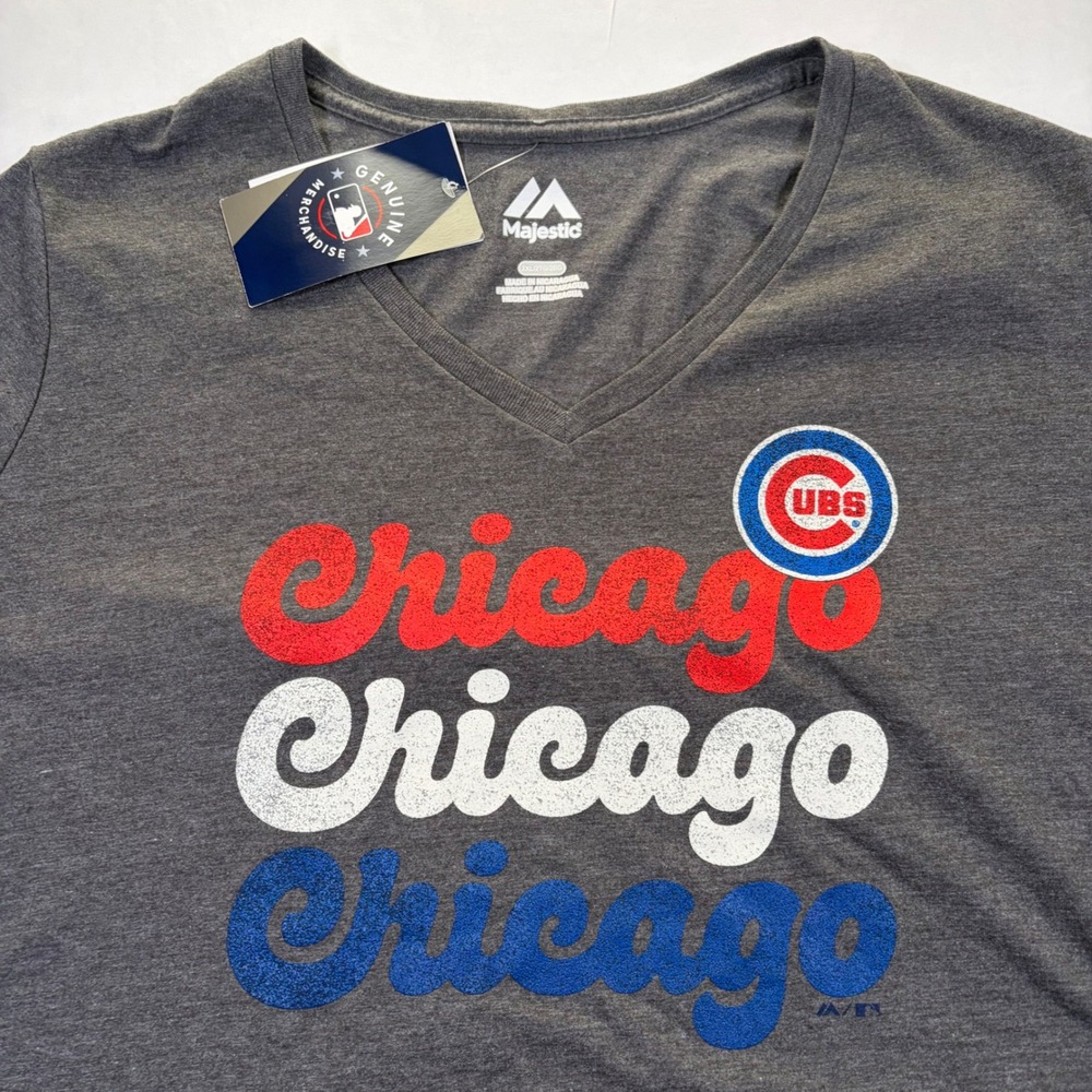 Majestic Chicago Cubs MLB Womens 2XL V-Neck T-Shirt Charcoal Heather NWT 0141 - Picture 2 of 8